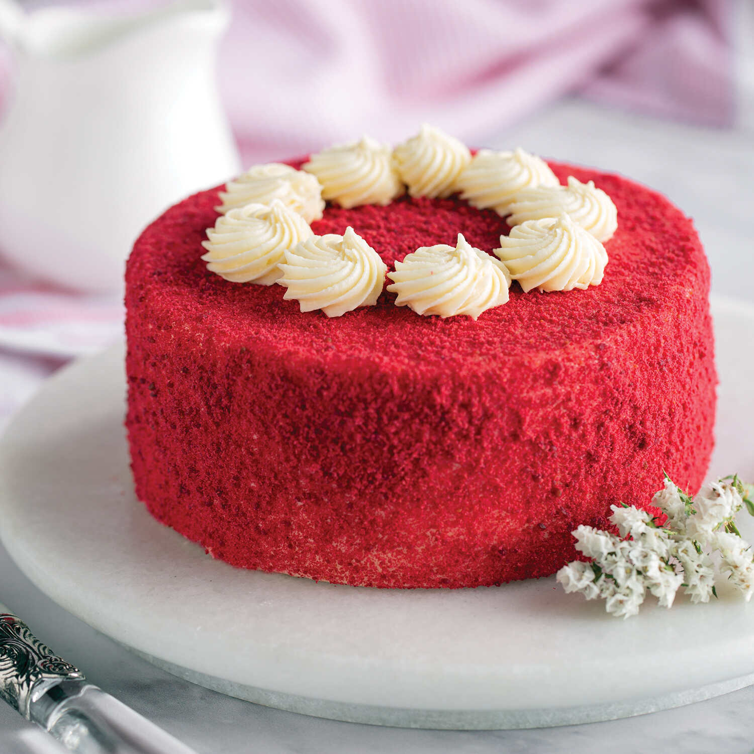 Red Velvet Cake (Special Design) by Sugar & Soul
